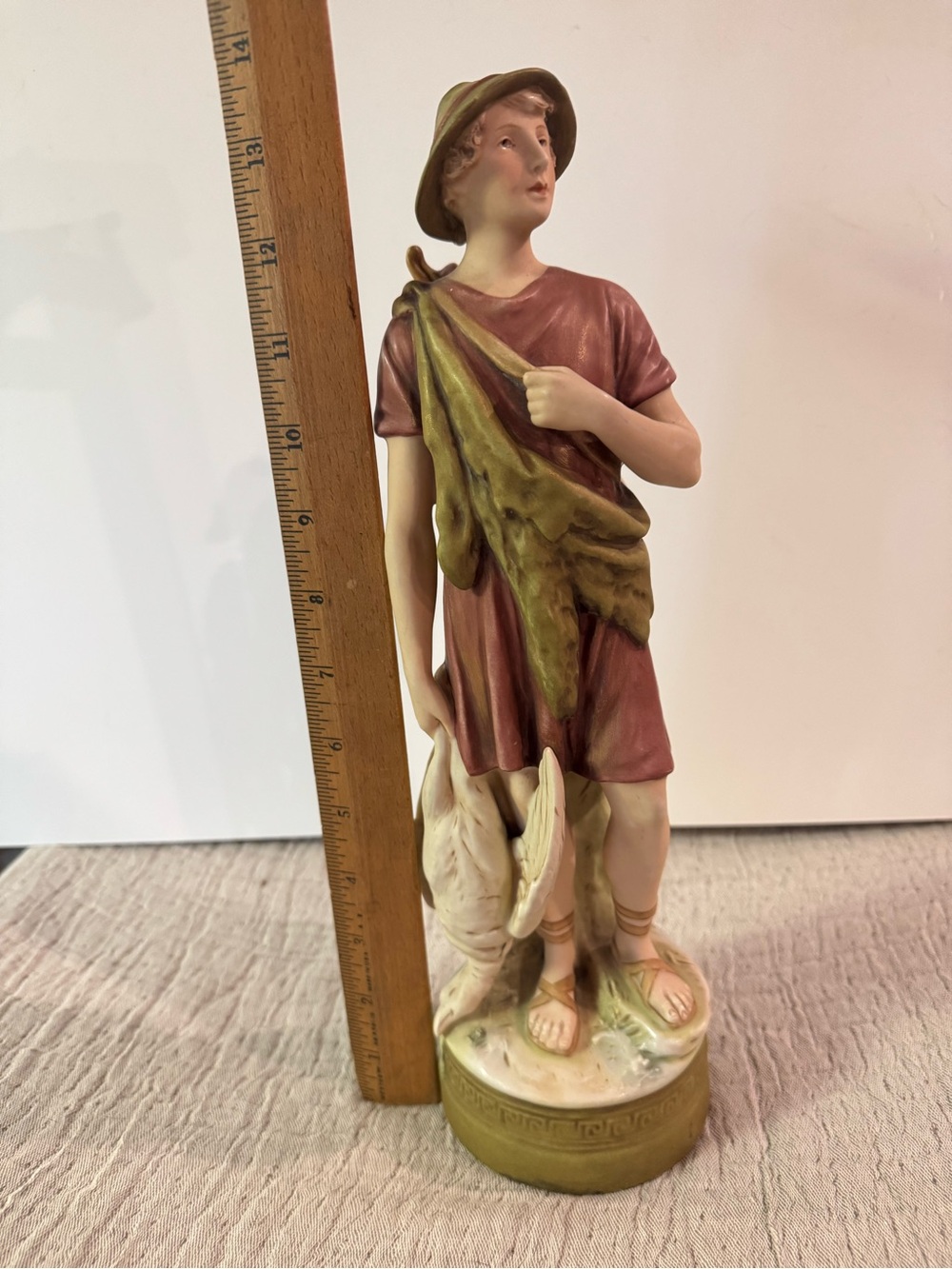 Royal Dux Boy Hunter with Goose and Arrows in Quiver Signed and Number 2065 - Picture 10 of 12